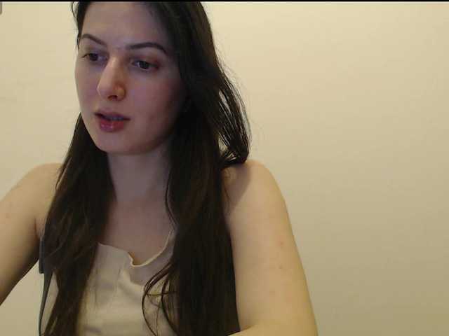 Hot-lina's BongaCams show and profile