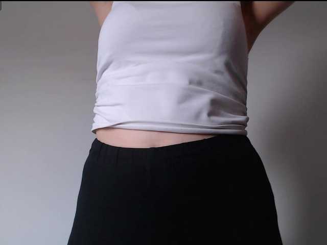 Hot-lina's BongaCams show and profile