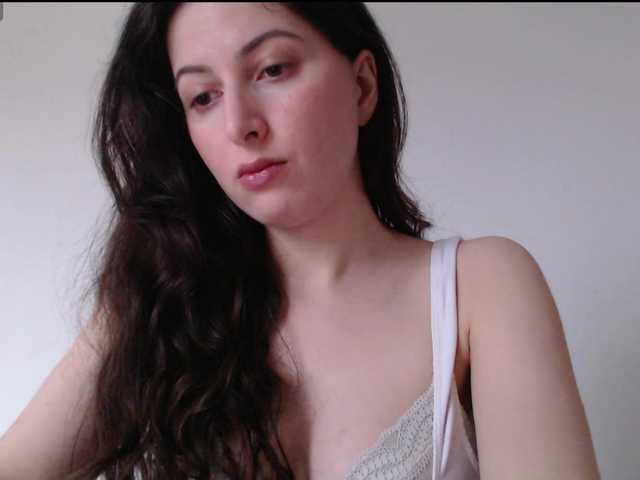 Hot-lina's BongaCams show and profile