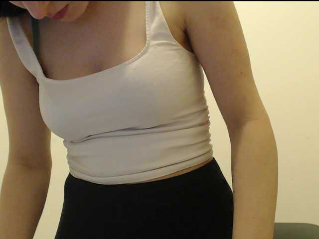 Hot-lina's BongaCams show and profile