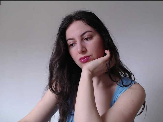 Hot-lina's BongaCams show and profile