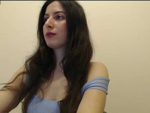 Hot-lina's BongaCams show and profile