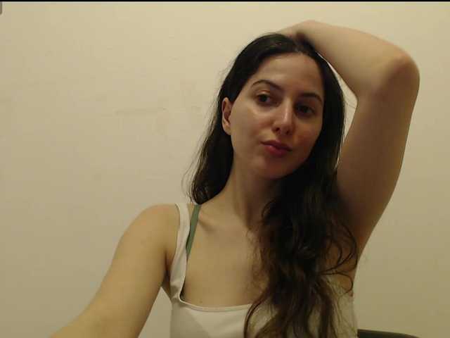Hot-lina's BongaCams show and profile