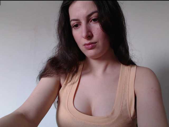 Hot-lina's BongaCams show and profile