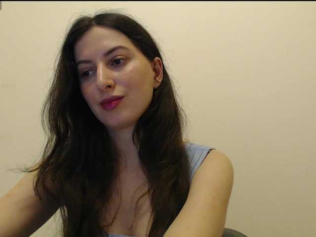 Hot-lina's BongaCams show and profile