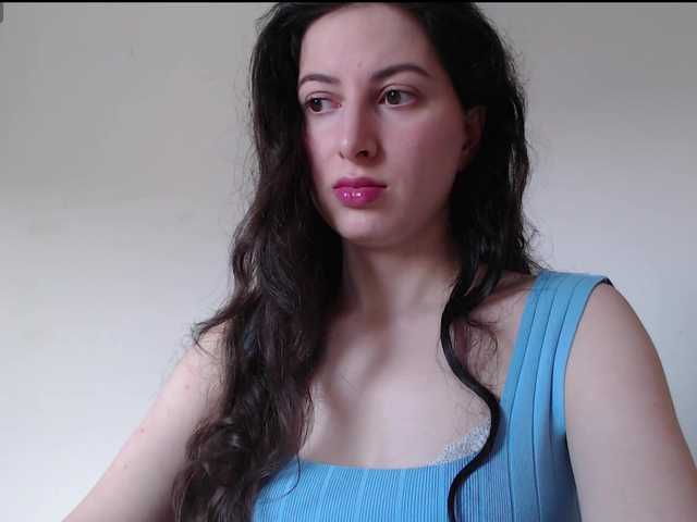 Hot-lina's BongaCams show and profile