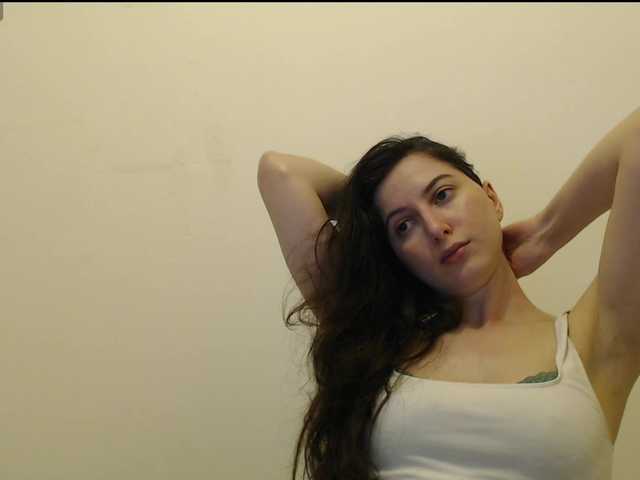 Hot-lina's BongaCams show and profile