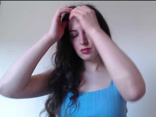 Hot-lina's BongaCams show and profile