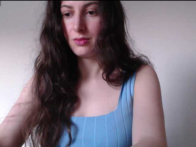 Hot-lina's BongaCams show and profile