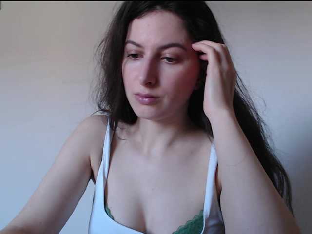 Hot-lina's BongaCams show and profile
