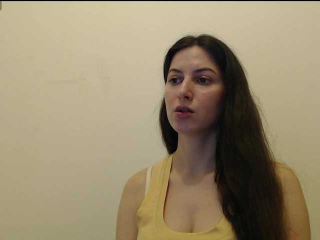 Hot-lina's BongaCams show and profile