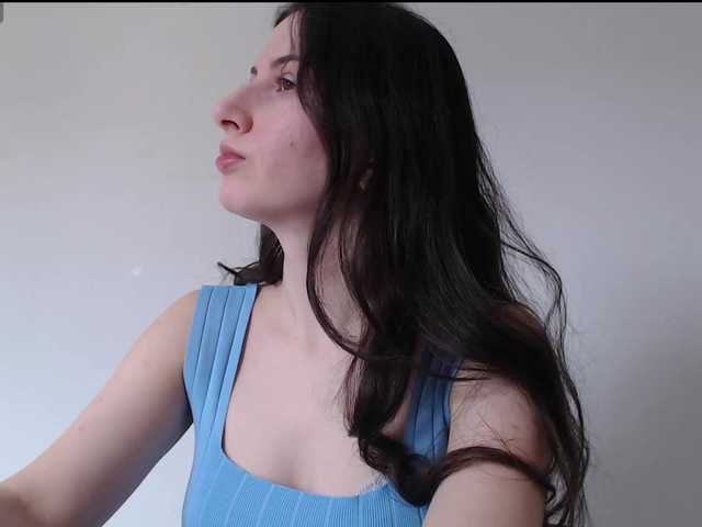 Hot-lina's BongaCams show and profile