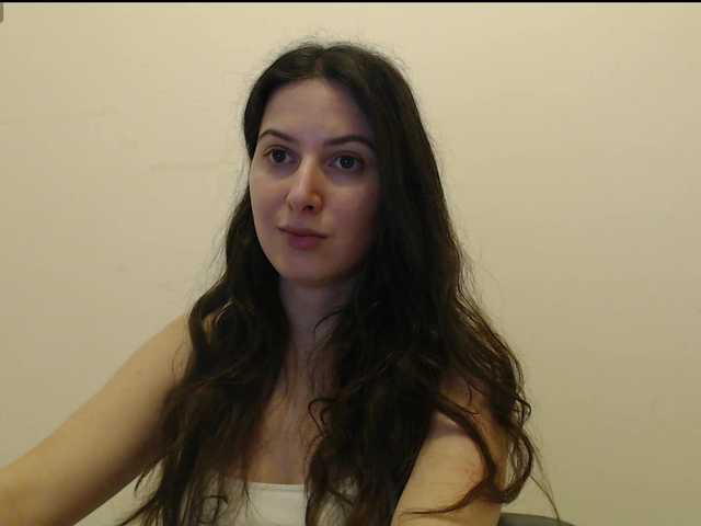 Hot-lina's BongaCams show and profile