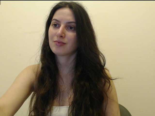 Hot-lina's BongaCams show and profile