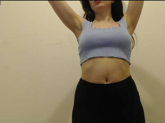 Hot-lina's BongaCams show and profile