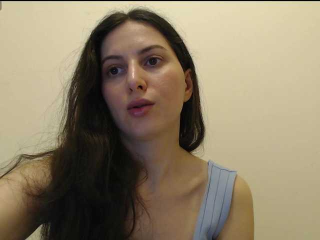 Hot-lina's BongaCams show and profile