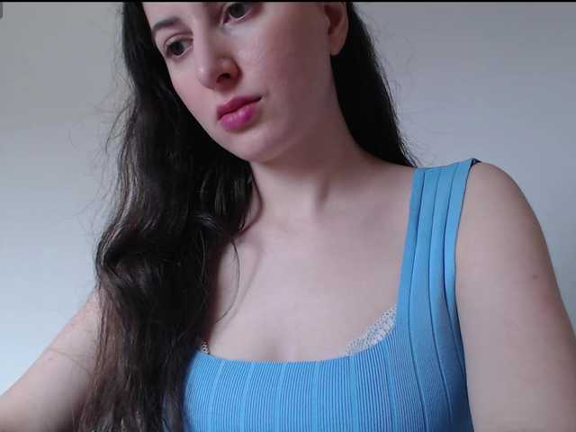 Hot-lina's BongaCams show and profile