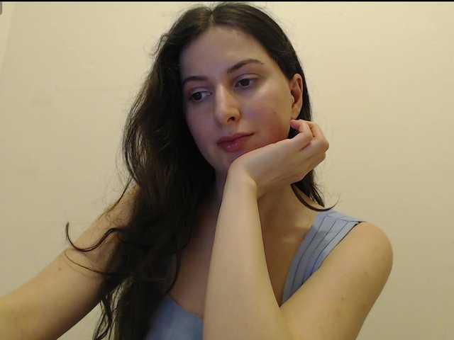Hot-lina's BongaCams show and profile