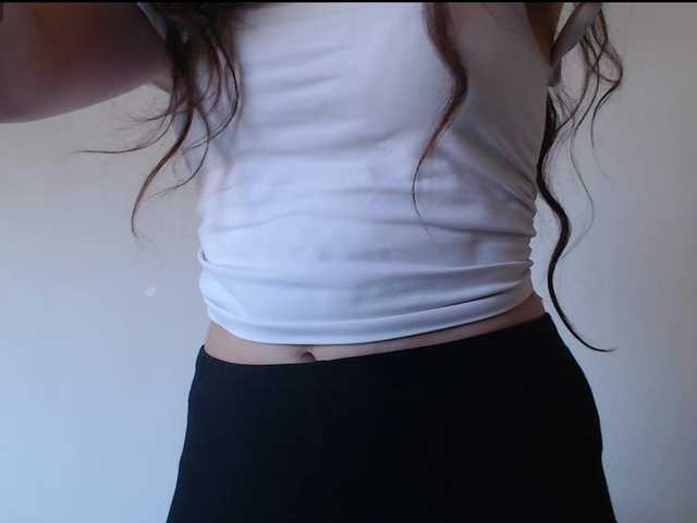 Hot-lina's BongaCams show and profile