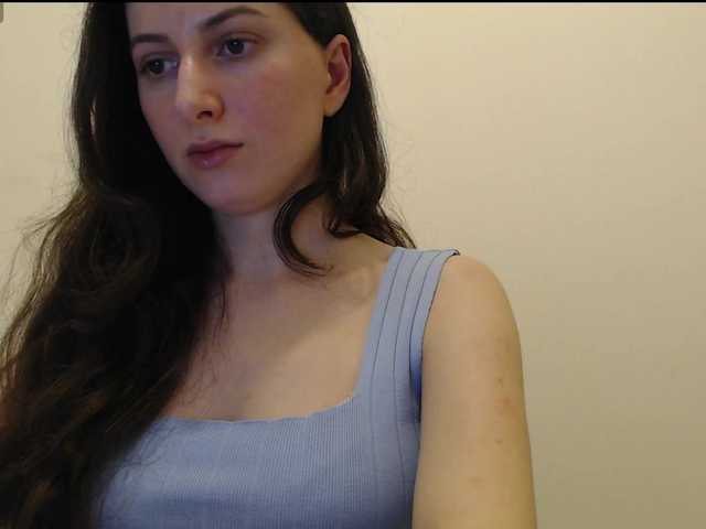 Hot-lina's BongaCams show and profile