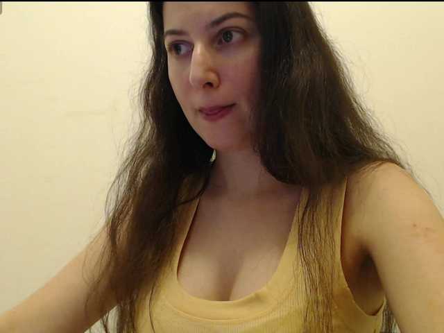 Hot-lina's BongaCams show and profile