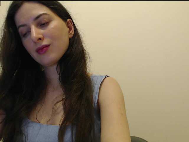 Hot-lina's BongaCams show and profile