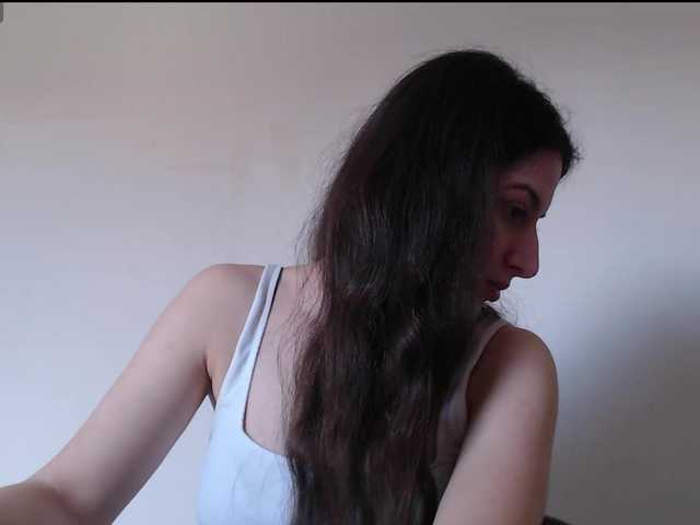 Hot-lina's BongaCams show and profile