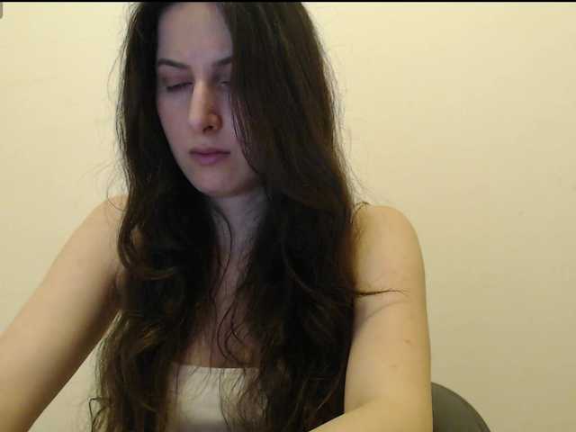 Hot-lina's BongaCams show and profile