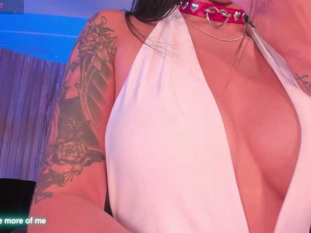 NickyLawson's BongaCams show and profile