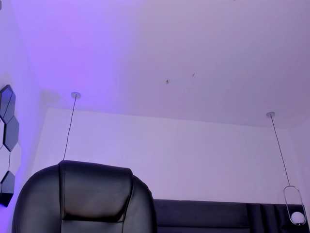 NickyLawson's BongaCams show and profile