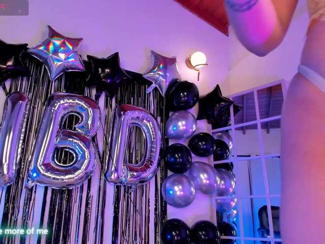 NickyLawson's BongaCams show and profile