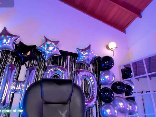 NickyLawson's BongaCams show and profile