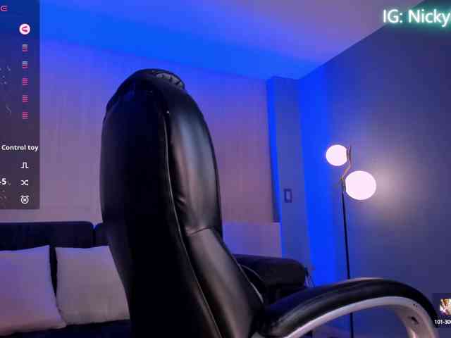 NickyLawson webcam