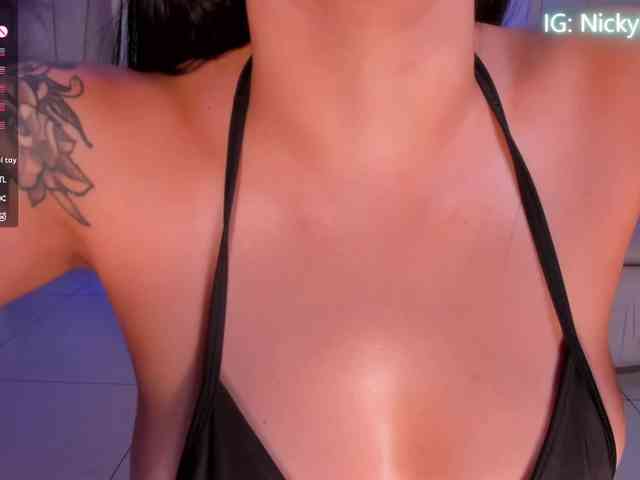 NickyLawson webcam