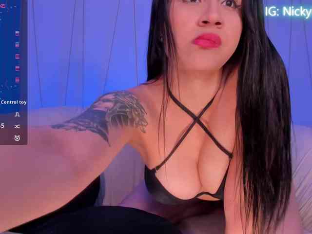 NickyLawson webcam