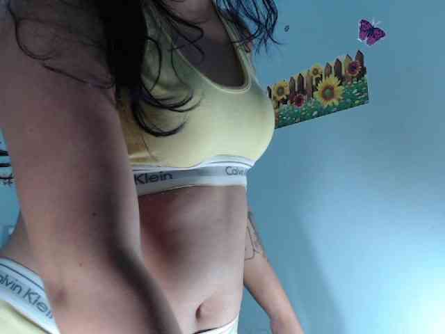 ana-loveee webcam