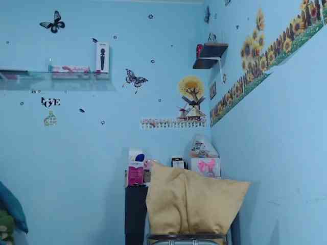 ana-loveee webcam