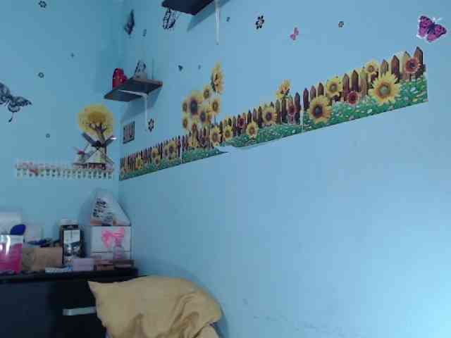 ana-loveee webcam