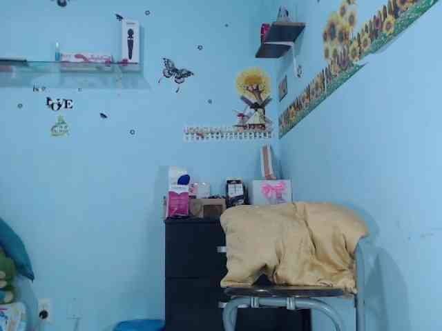 ana-loveee webcam