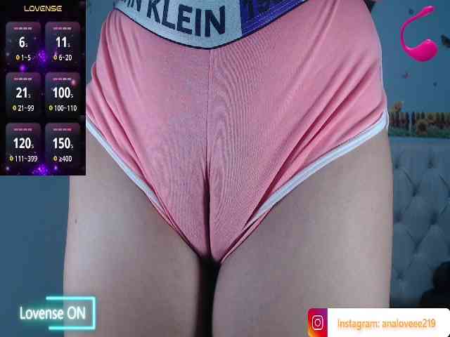 ana-loveee webcam