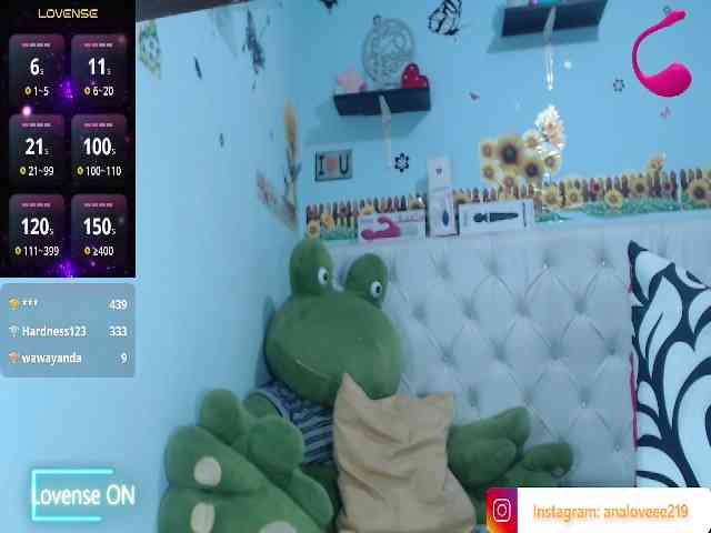 ana-loveee webcam