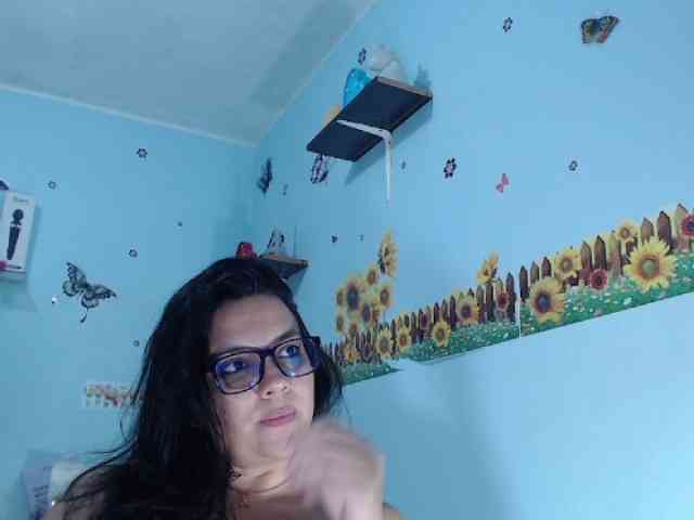 ana-loveee webcam