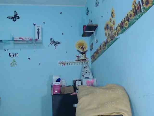 ana-loveee webcam