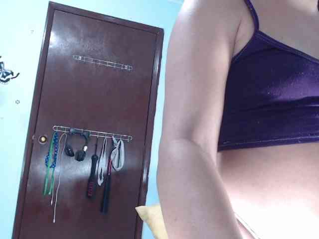 ana-loveee webcam