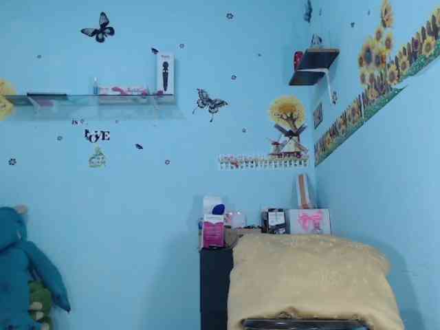 ana-loveee webcam
