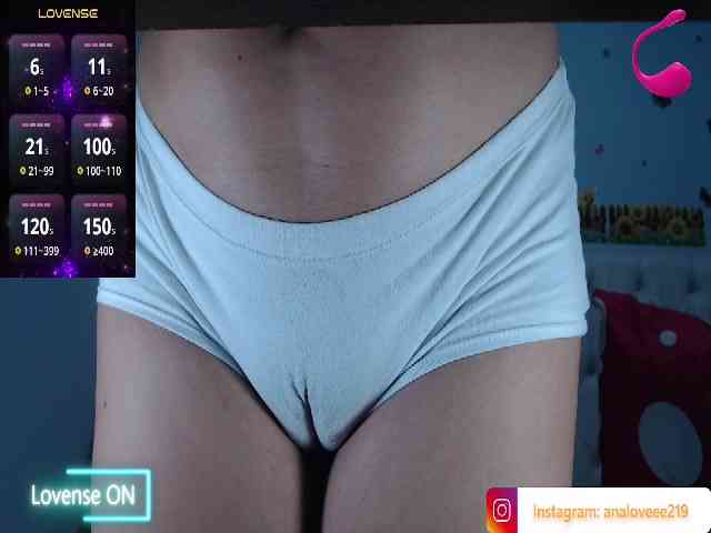 ana-loveee webcam