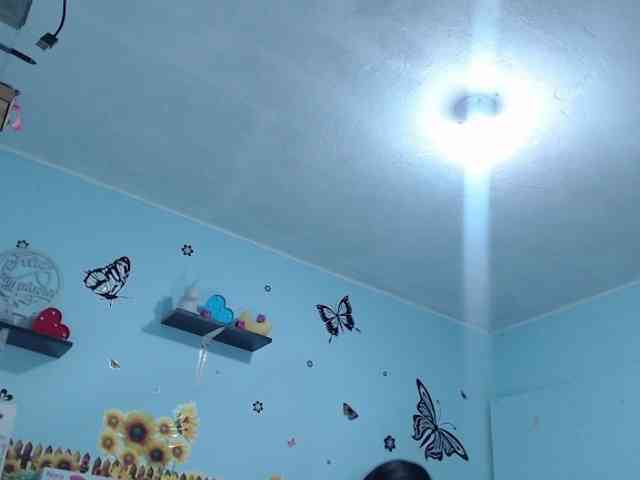 ana-loveee ana-loveee