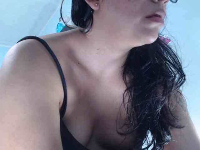 ana-loveee webcam