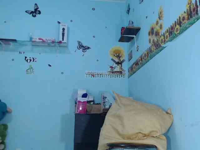 ana-loveee webcam