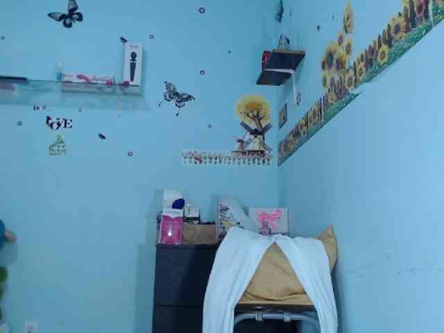 ana-loveee webcam